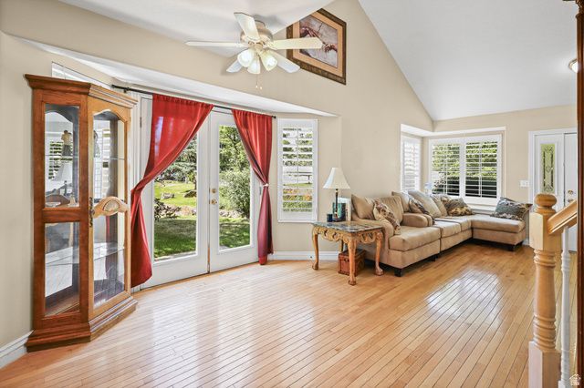 467 S 675 W, Centerville, UT 84014