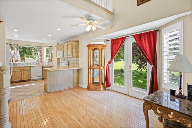 467 S 675 W, Centerville, UT 84014