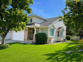 467 S 675 W, Centerville, UT 84014