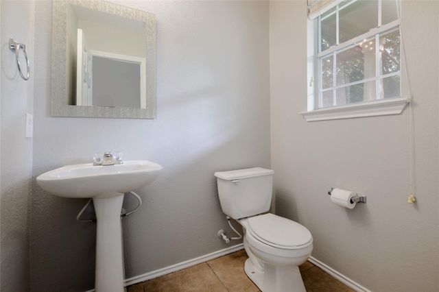 1715 Lost Maples LOOP, Cedar Park, TX 78613