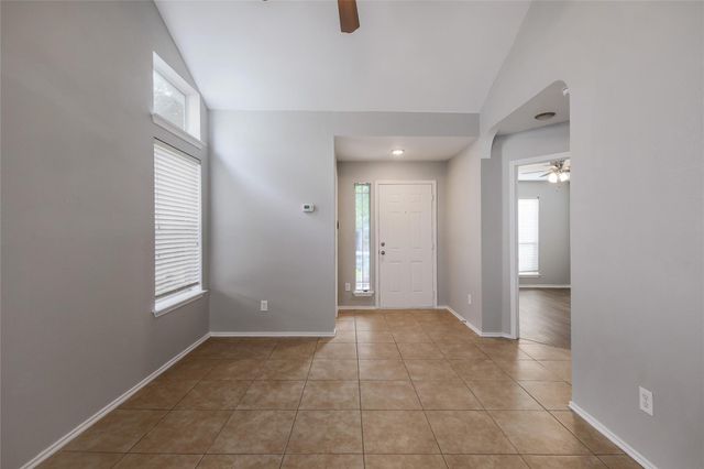 1715 Lost Maples LOOP, Cedar Park, TX 78613