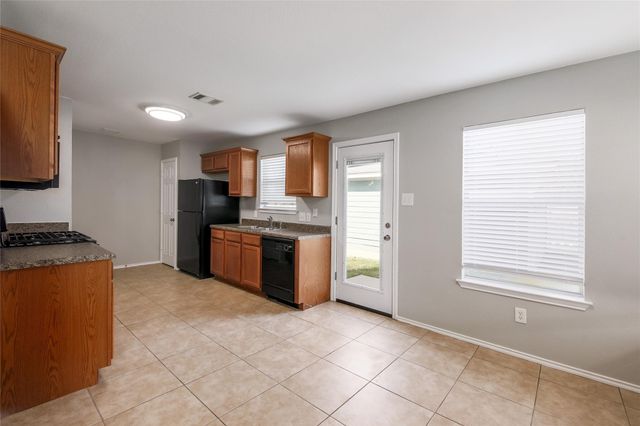 1715 Lost Maples LOOP, Cedar Park, TX 78613