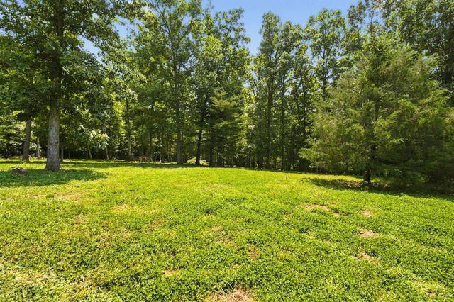 443 Paradise Ln, Mcminnville, TN 37110