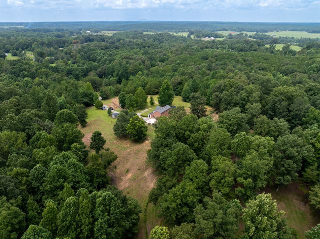 443 Paradise Ln, Mcminnville, TN 37110