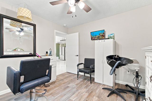443 Paradise Ln, Mcminnville, TN 37110