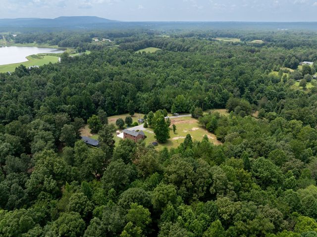 443 Paradise Ln, Mcminnville, TN 37110