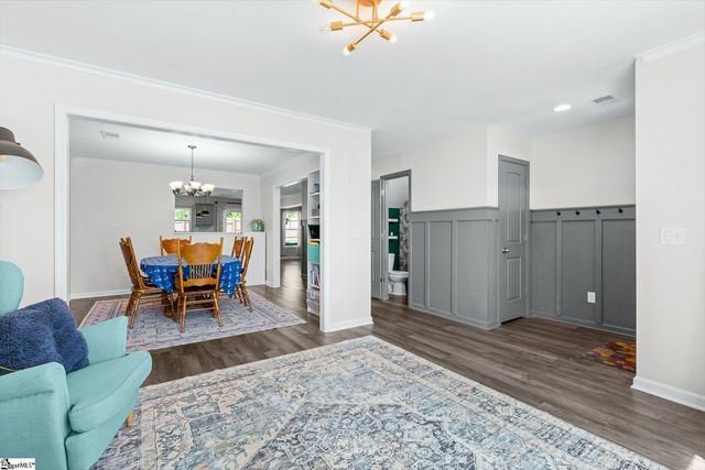 322 Chinchilla Drive, Fountain Inn, SC 29644