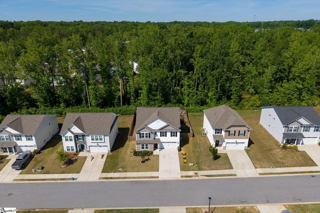 322 Chinchilla Drive, Fountain Inn, SC 29644