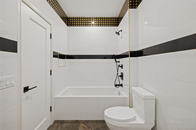 15 Ridge Avenue 205, Spring Valley, NY 10977