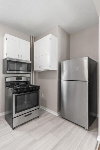 705 Sims Avenue, Saint Paul, MN 55106
