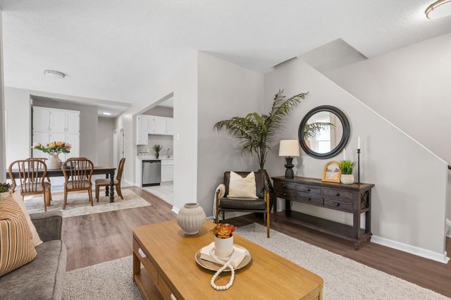 705 Sims Avenue, Saint Paul, MN 55106