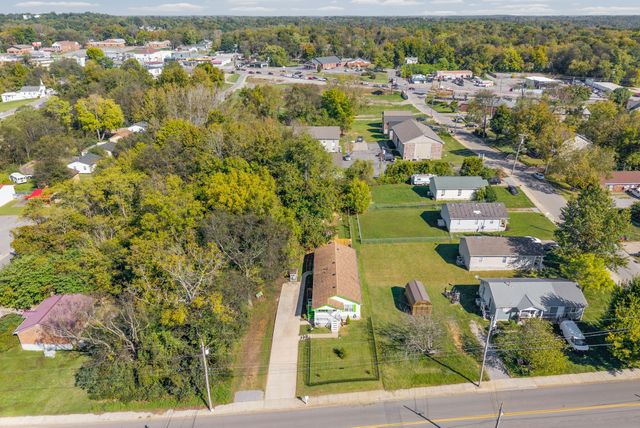 405 B St, Clarksville, TN 37042