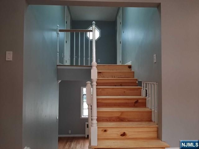830 River Road, Edgewater, NJ 07020