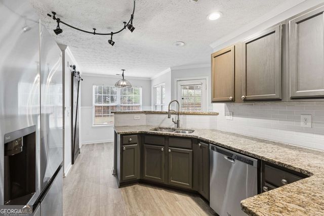 9880 Rivercliff Lane, Villa Rica, GA 30180