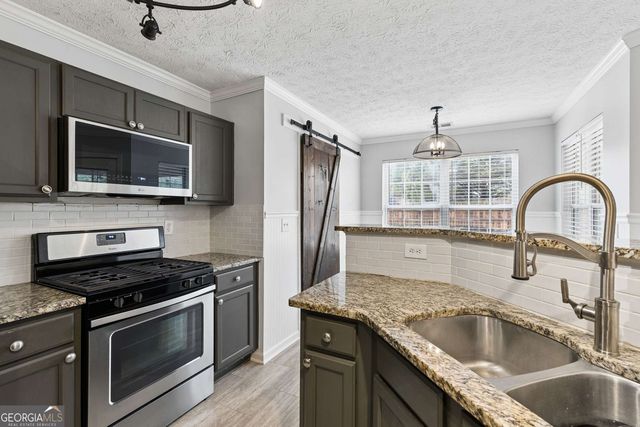 9880 Rivercliff Lane, Villa Rica, GA 30180