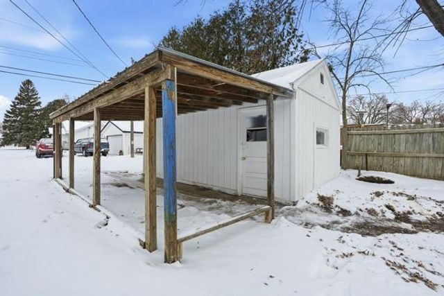 614 Maple Street, Chippewa Falls, WI 54729