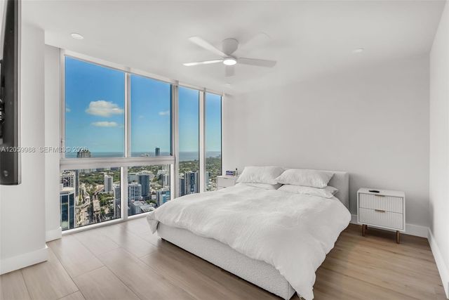 92 SW 3rd St 5204, Miami, FL 33130