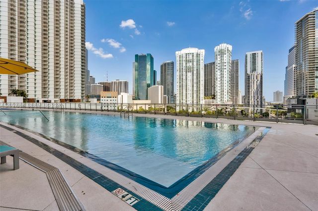92 SW 3rd St 5204, Miami, FL 33130