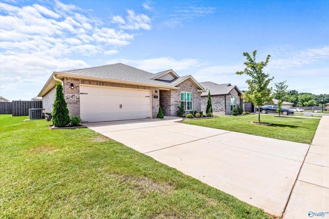 150 Hazel Pine Trail, Hazel Green, AL 35750