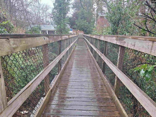 601 Riverhil Circle D1, Columbia, SC 29210