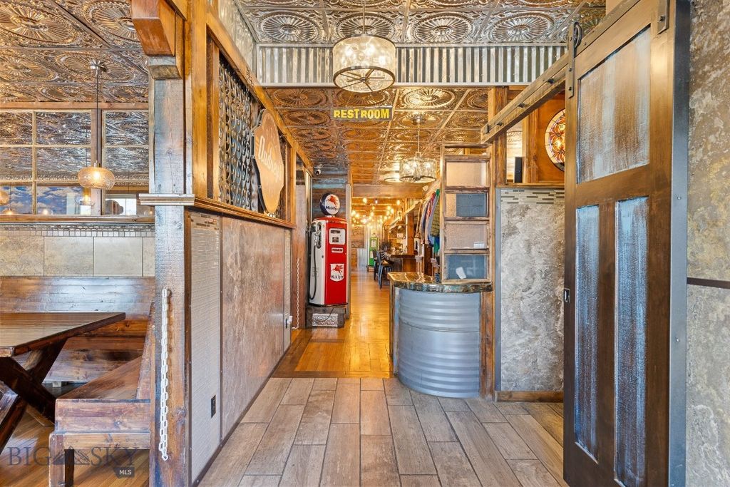 806 N 7th Avenue, Bozeman, MT 59715 photo 24