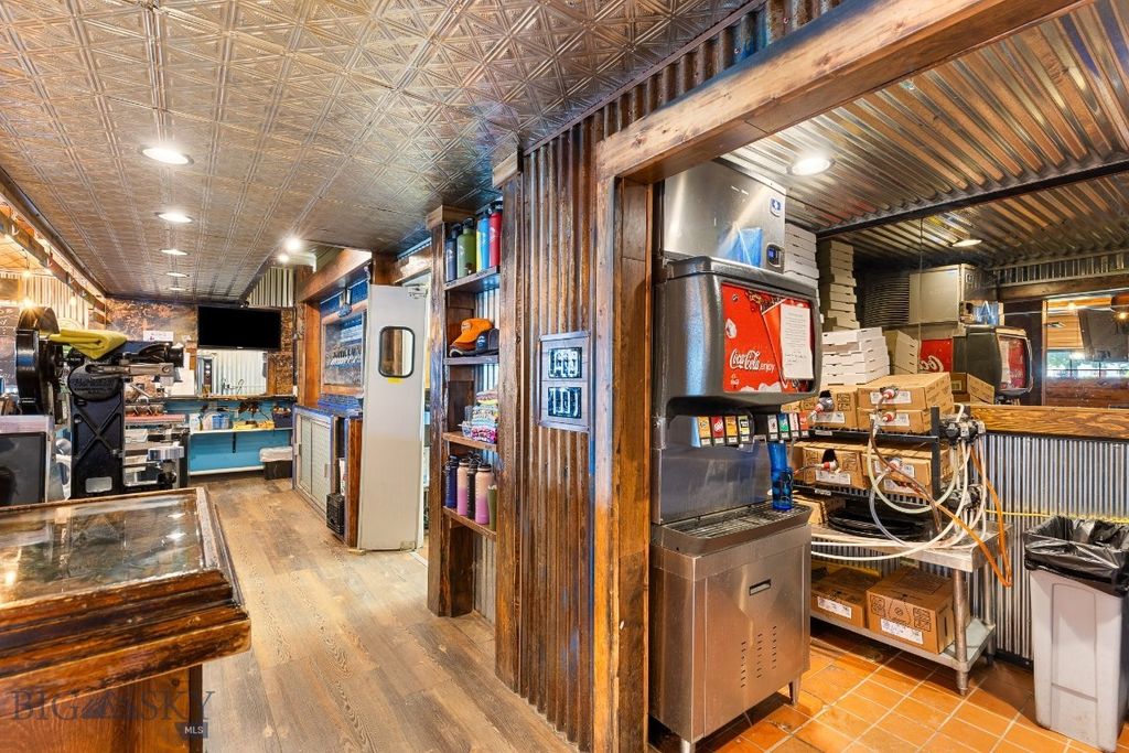 806 N 7th Avenue, Bozeman, MT 59715 photo 44