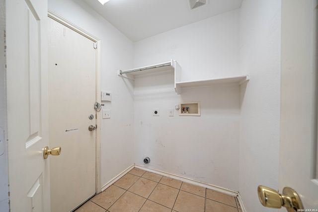 6117 Portchester, Schertz, TX 78108