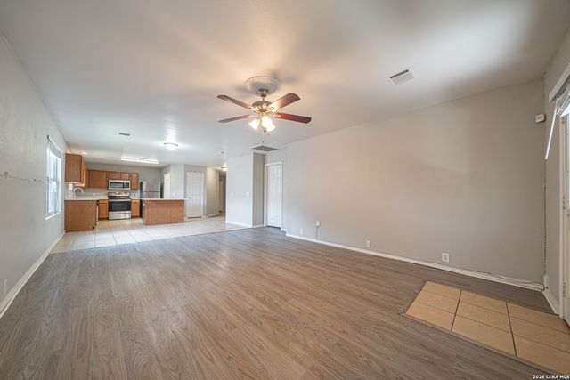 6117 Portchester, Schertz, TX 78108