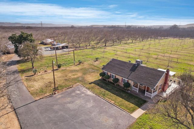 10710 N Shelton Rd, Linden, CA 95236