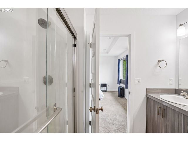 1823 N PAGE Ct, Newberg, OR 97132