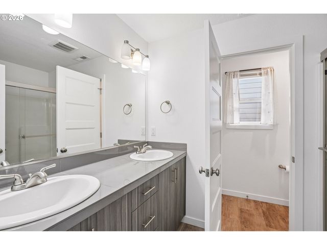1823 N PAGE Ct, Newberg, OR 97132
