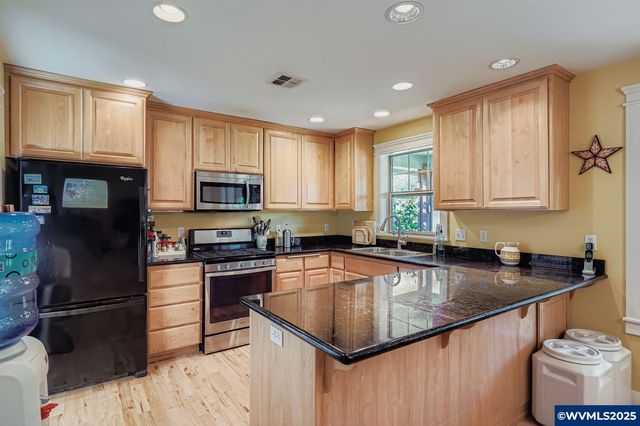 4135 NW Alder Av, Albany, OR 97321