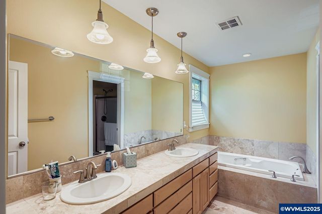 4135 NW Alder Av, Albany, OR 97321