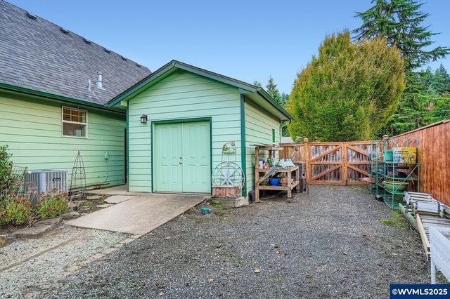 4135 NW Alder Av, Albany, OR 97321