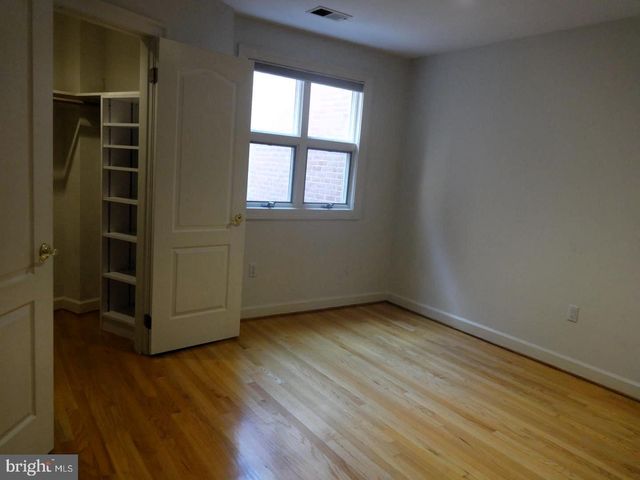 5330 CONNECTICUT AVE NW, Washington, DC 20015