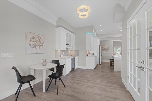 9010 Gardens Glen Circle, Palm Beach Gardens, FL 33418