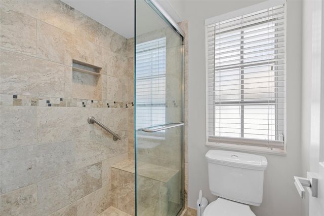 9010 Gardens Glen Circle, Palm Beach Gardens, FL 33418