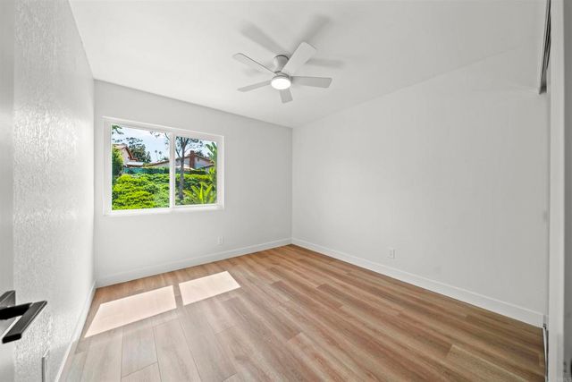 223 Cottingham Ct, Oceanside, CA 92054