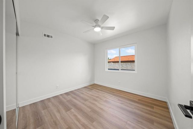 223 Cottingham Ct, Oceanside, CA 92054