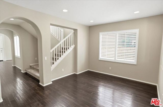 27866 Alta Vista Avenue, Valencia, CA 91355