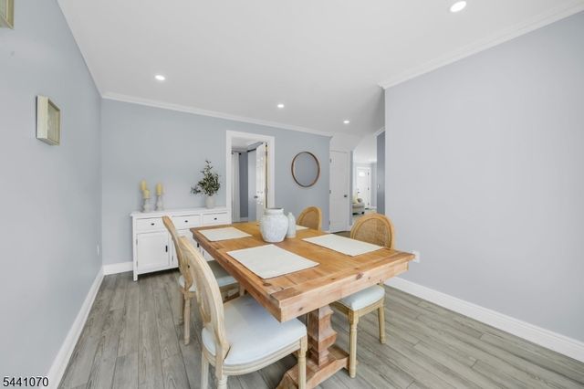 25 Parker Ave, Rochelle Park Twp., NJ 07662
