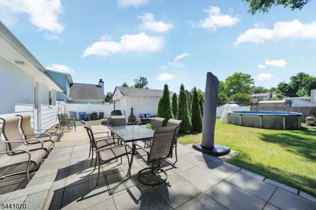 25 Parker Ave, Rochelle Park Twp., NJ 07662