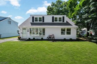 25 Parker Ave, Rochelle Park Twp., NJ 07662