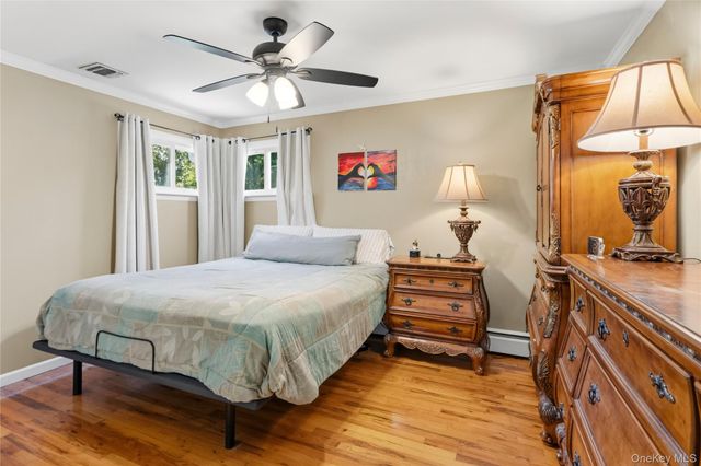 86 Claremont Avenue, West Babylon, NY 11704