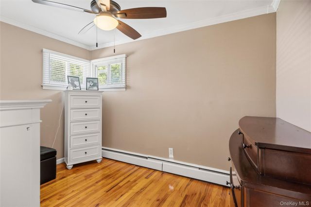 86 Claremont Avenue, West Babylon, NY 11704