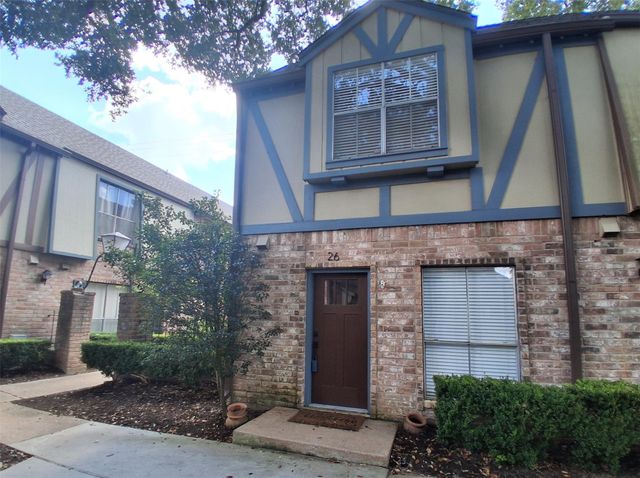 14703 Barryknoll Lane 26, Houston, TX 77079