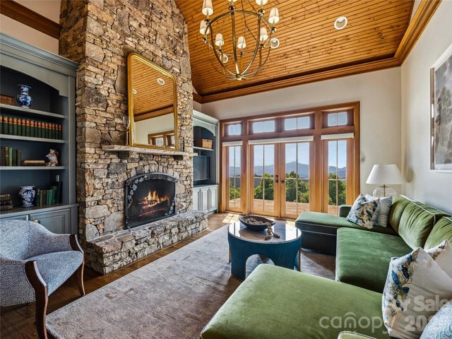 21 Ebby Ridge, Fairview, NC 28730