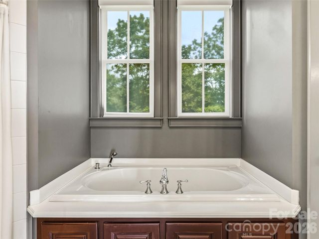 21 Ebby Ridge, Fairview, NC 28730