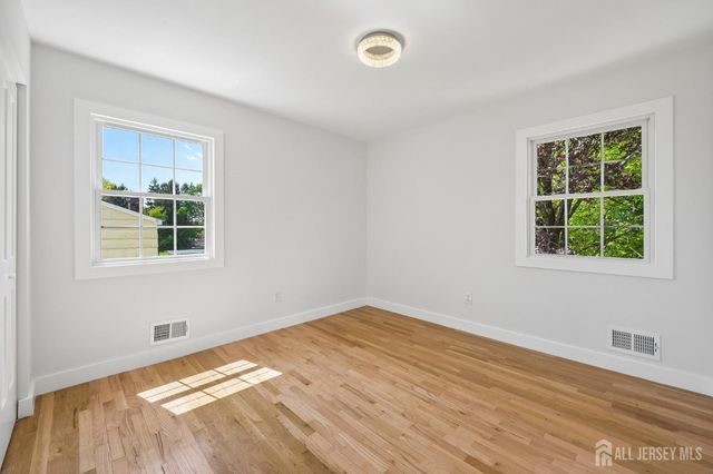 16 Hershey Road, East Brunswick, NJ 08816