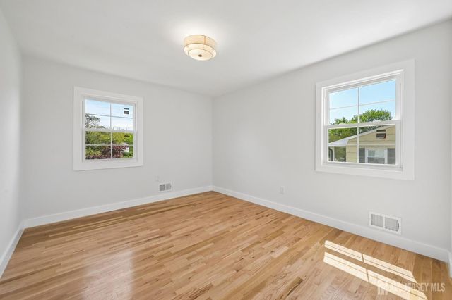 16 Hershey Road, East Brunswick, NJ 08816